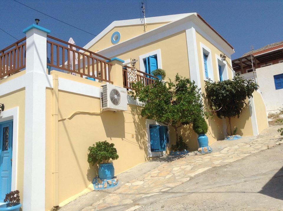 Villa Efraim Amalia Chalki Town Exterior foto